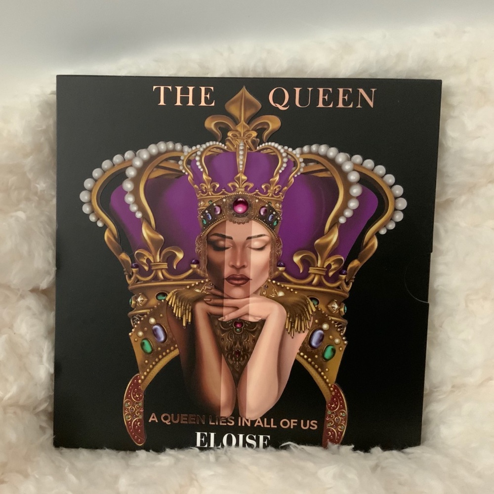 Eloise The Queen eyeshadow Palette